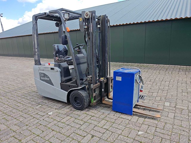 Nissan - 2011 - 1n1l18q - vorkheftruck - afbeelding 4 van  29