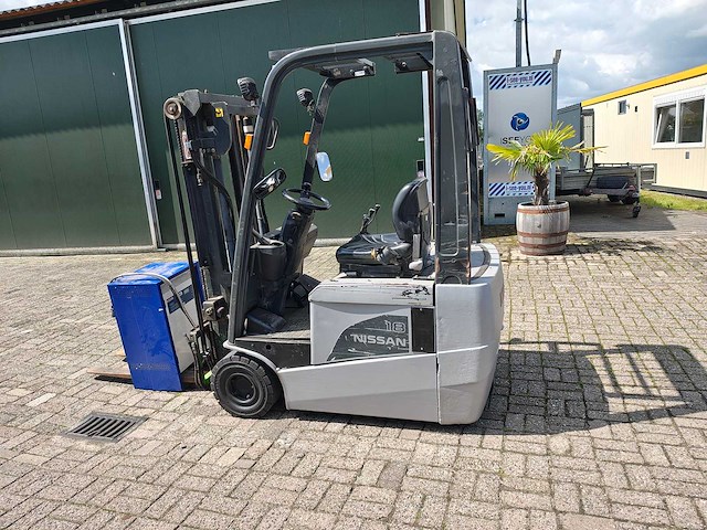 Nissan - 2011 - 1n1l18q - vorkheftruck - afbeelding 26 van  29