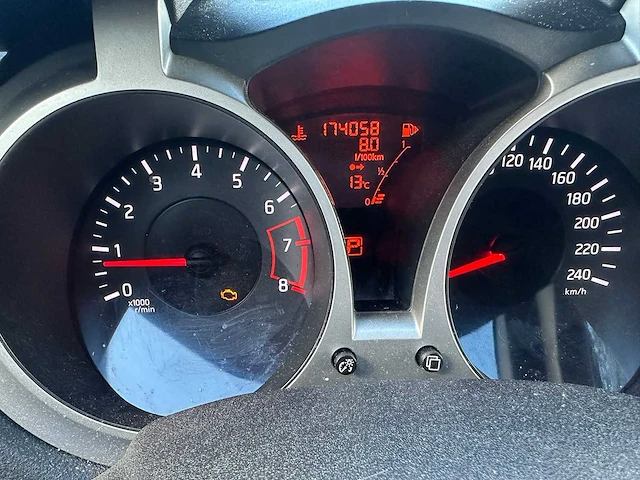 Nissan - 2011 - juke - 1.6 tekna - 61-rlg-2 - afbeelding 29 van  37