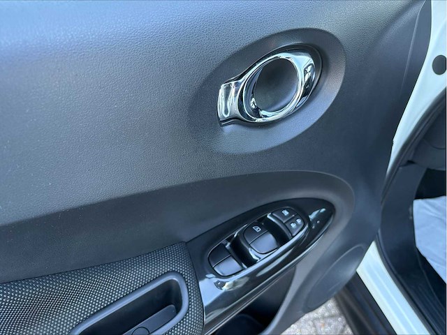 Nissan - 2015 - juke - 1.6 connect edition - hf-853-r - afbeelding 4 van  13