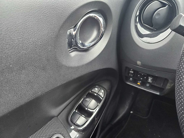 Nissan - 2015 - juke - 1.6 connect edition - hf-853-r - afbeelding 1 van  6