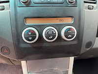 Nissan - 2015 - navara - dc 2.5 dci 4x4 - duits - afbeelding 4 van  12