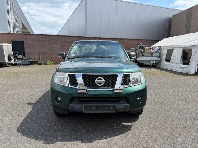 Nissan - 2015 - navara - dc 2.5 dci 4x4 - duits - afbeelding 5 van  12