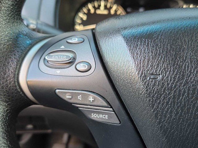 Nissan - 2016 - pathfinder - personenauto - afbeelding 6 van  27