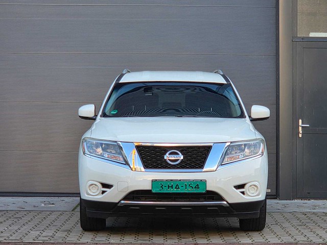 Nissan - 2016 - pathfinder - personenauto - afbeelding 10 van  27