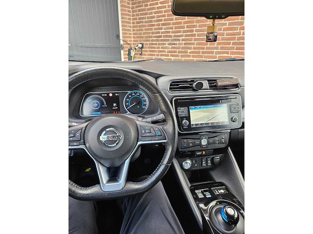 Nissan - 2018 - leaf - 2.zero edition 40kwh - sb-606-j - afbeelding 18 van  18