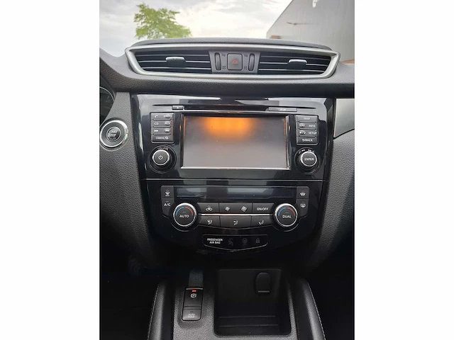 Nissan - 2018 - qashqai - 1.2 tekna - personenauto - afbeelding 2 van  24