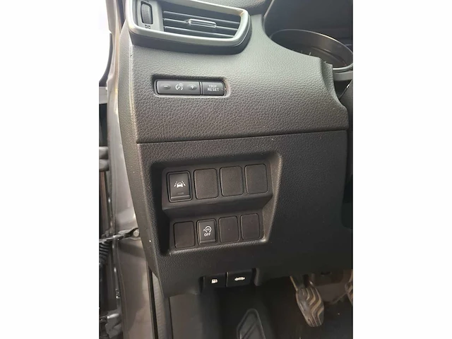 Nissan - 2018 - qashqai - 1.2 tekna - personenauto - afbeelding 6 van  24