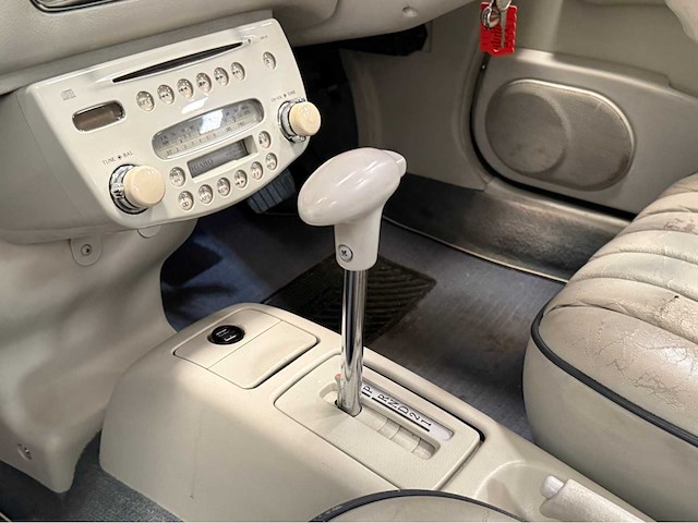 Nissan - figaro - rhd - personenauto - 1991 - afbeelding 5 van  31