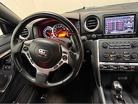 Nissan - gt-r - 3.8 v6 - personenauto - 2010 - afbeelding 11 van  34
