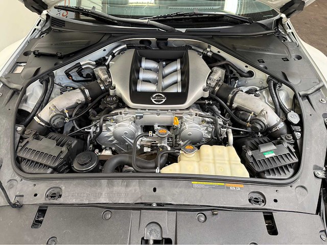 Nissan - gt-r - 3.8 v6 - personenauto - 2010 - afbeelding 20 van  34
