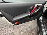 Nissan - gt-r - 3.8 v6 - personenauto - 2010 - afbeelding 21 van  34