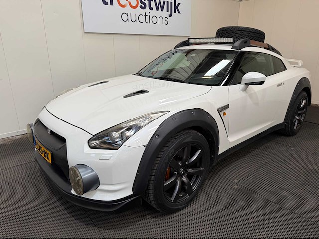 Nissan - gt-r - 3.8 v6 - personenauto - 2010 - afbeelding 23 van  34