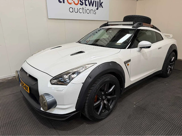 Nissan - gt-r - 3.8 v6 - personenauto - 2010 - afbeelding 23 van  34
