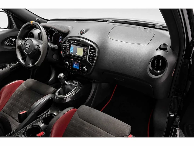 Nissan - juke - 1.6 dig-t nismo rs p-699-rt 2015 iaw - afbeelding 13 van  15