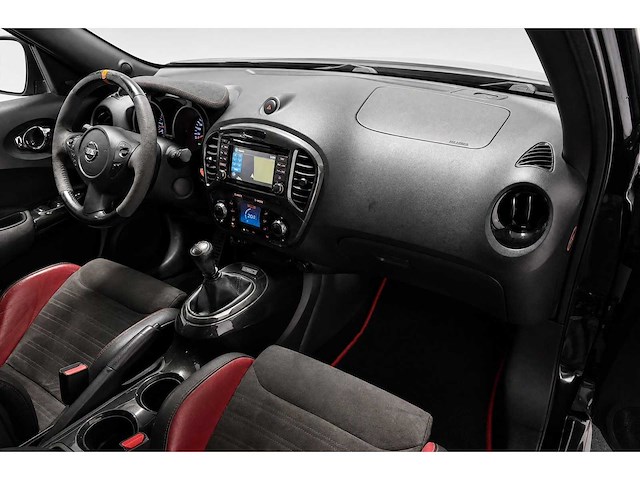 Nissan - juke - 1.6 dig-t nismo rs p-699-rt 2015 iaw - afbeelding 13 van  15