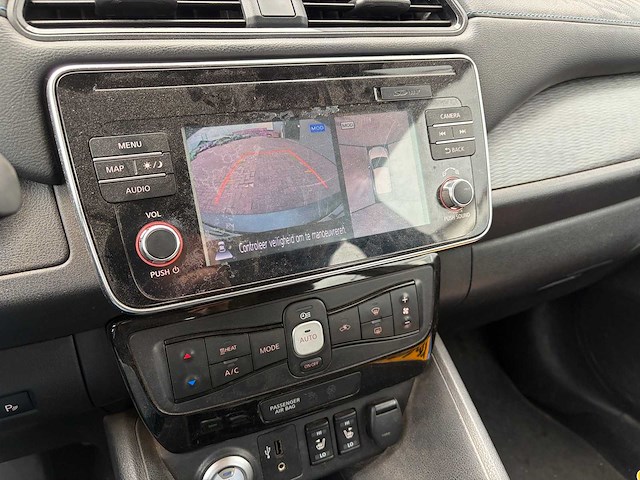 Nissan - leaf - n-connecta 40 kwh - personenauto - afbeelding 9 van  21