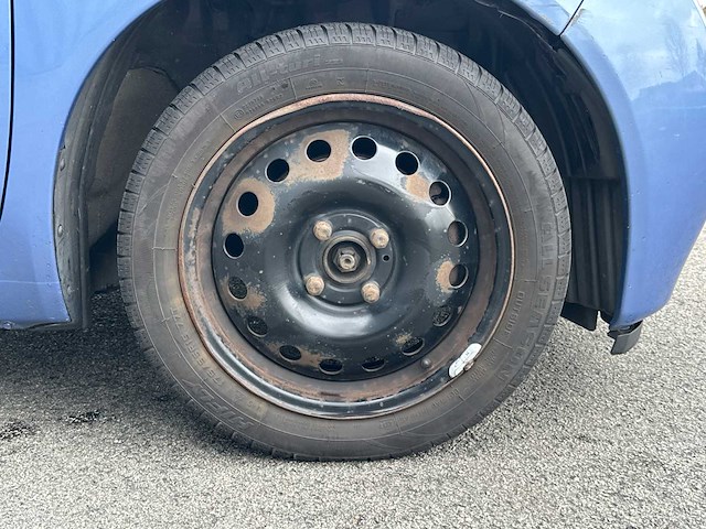 Nissan - micra - 1.2 acenta - car - 2003 - afbeelding 25 van  33