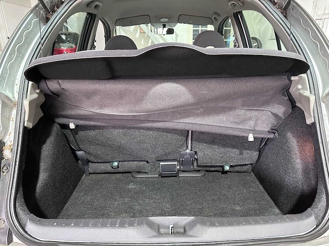 Nissan - micra - 1.2 tekna - 79-ls-xs- 2003 - afbeelding 7 van  19