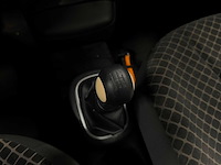 Nissan - micra - 1.2 tekna 27-sf-dn 2005 iaw - afbeelding 2 van  16