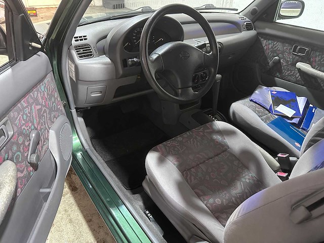 Nissan - micra - 1.3 automaat - tb-tt-20- 1998 - afbeelding 17 van  19