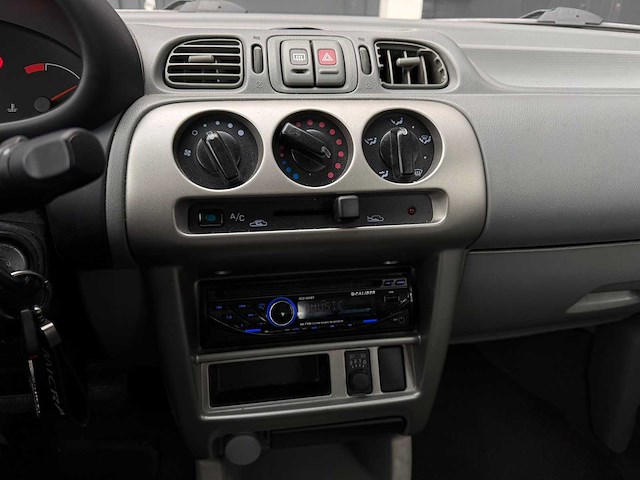Nissan - micra - 1.3 gx - car - 2000|02-fj-lf|iaw - afbeelding 2 van  18