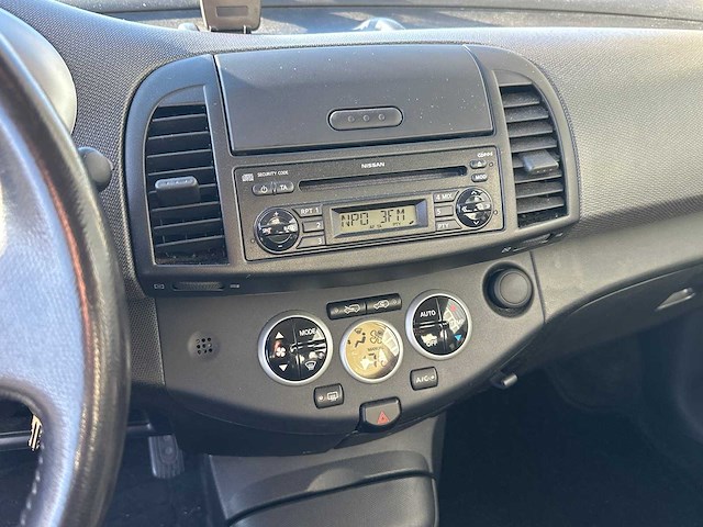 Nissan - micra - 1.4 tekna - car - 2006 - afbeelding 27 van  29