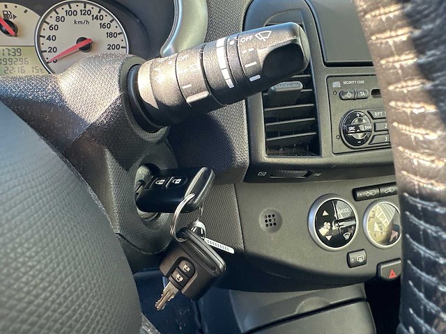 Nissan - micra - 1.4 tekna - car - 2006 - afbeelding 28 van  29