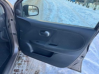 Nissan - note - 1.4 clima cool acenta 28-xj-tr - afbeelding 16 van  17