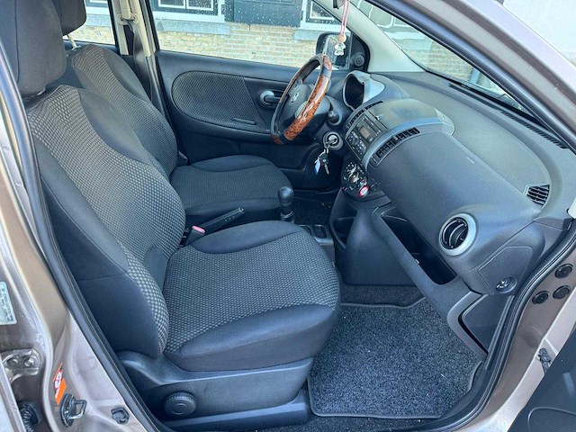 Nissan - note - 1.4 clima cool acenta 28-xj-tr - afbeelding 12 van  16