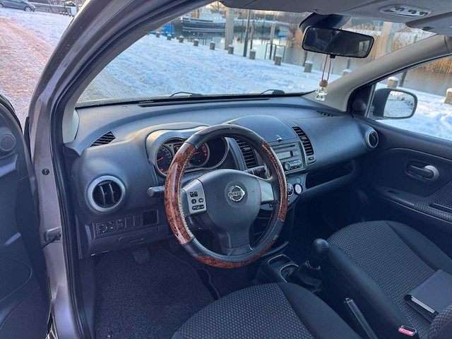Nissan - note - 1.4 clima cool acenta 28-xj-tr - afbeelding 3 van  17