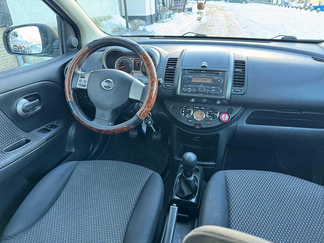 Nissan - note - 1.4 clima cool acenta 28-xj-tr - afbeelding 10 van  17
