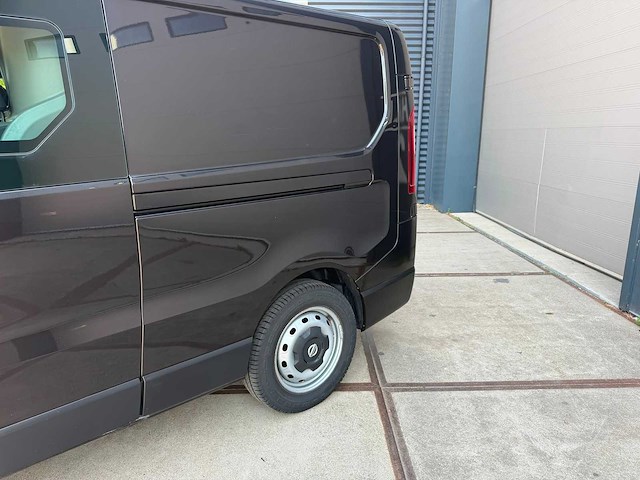 Nissan - nv300 - 2.0 dci l2h1 acdcco - bedrijfswagen 2020 - afbeelding 5 van  7