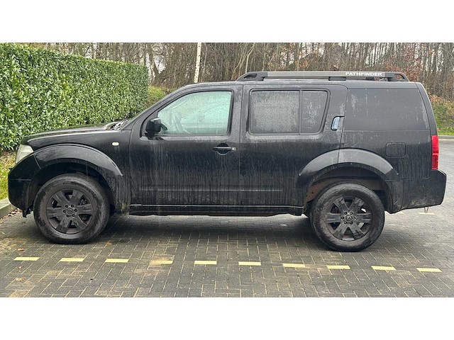 Nissan - pathfinder - 2.5 se comfort 4wd automaat - bedrijfswagen - afbeelding 2 van  14