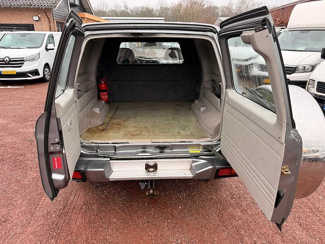 Nissan - patrol gr - patrol gr 3.0 di lux.voll b-st - bedrijfswagen - afbeelding 21 van  21