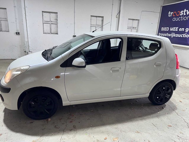 Nissan - pixo - 1.0 acenta - hf-633-g - afbeelding 9 van  16