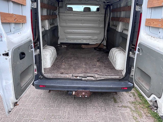 Nissan - primastar - 115.27 2.0dci 310l - bedrijfswagen - afbeelding 5 van  25