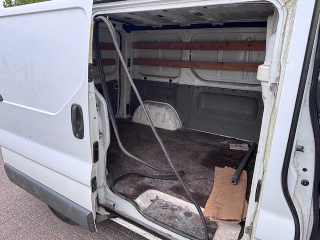 Nissan - primastar - 115.27 2.0dci 310l - bedrijfswagen - afbeelding 18 van  25