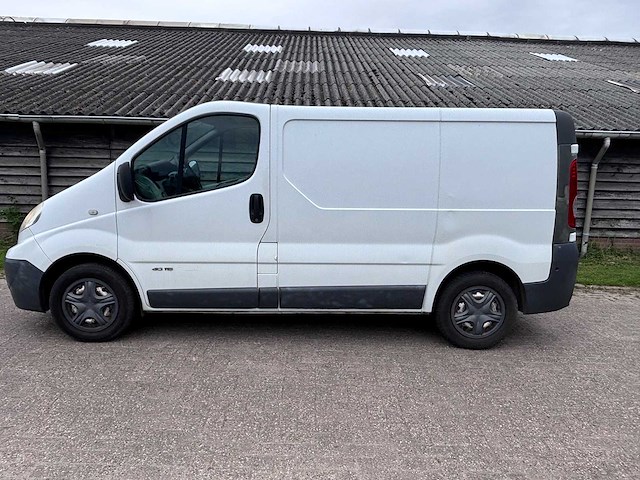 Nissan - primastar - 115.27 2.0dci 310l - bedrijfswagen - afbeelding 12 van  25