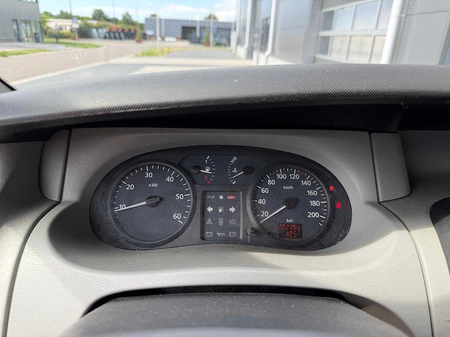 Nissan - primastar - 80.27-310 1.9cdi - bedrijfswagen - 2003 - afbeelding 7 van  10