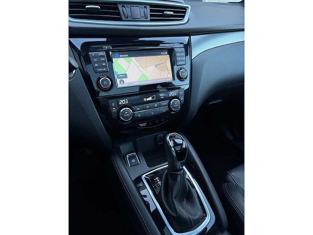 Nissan - qashqai - 1.2 tekna + - automaat - 91.000 km - nieuwe model - td-792-k - afbeelding 8 van  23