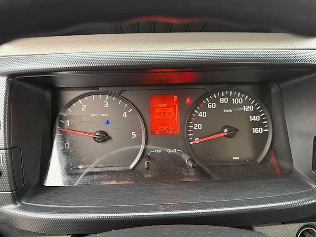 Nissan - tb 270 - bedrijfswagen - afbeelding 21 van  22