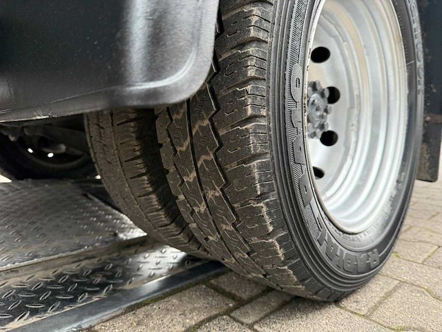 Nissan - tb 270 - bedrijfswagen - afbeelding 11 van  22