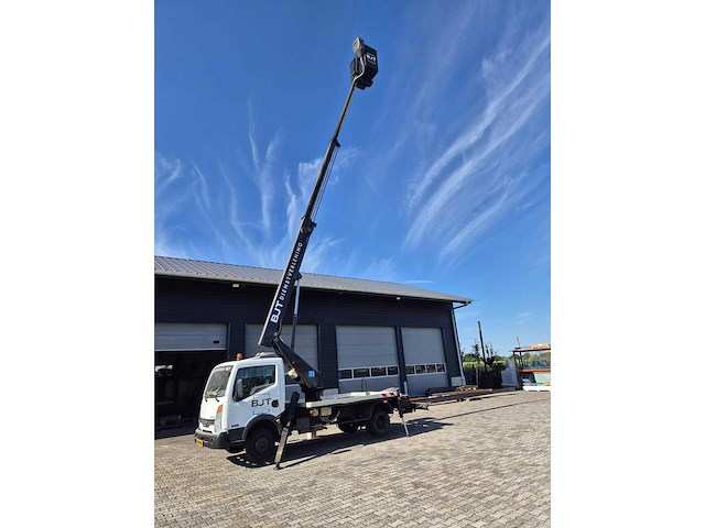 Nissan 2008 gsr vrachtwagen hoogwerker - afbeelding 5 van  16