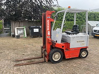 Nissan 2500kg vorkheftruck - afbeelding 1 van  10