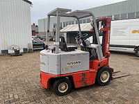 Nissan 2500kg vorkheftruck - afbeelding 4 van  10