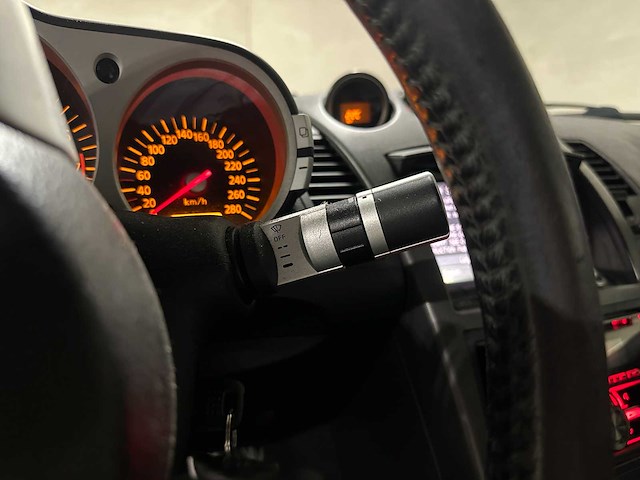 Nissan 350z 3.5 v6 280pk 2003, 21-grn-3 youngtimer - afbeelding 13 van  36