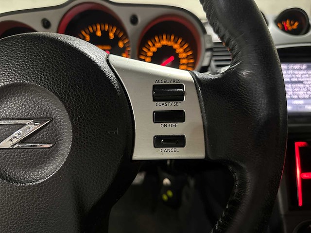 Nissan 350z 3.5 v6 280pk 2003, 21-grn-3 youngtimer - afbeelding 15 van  36