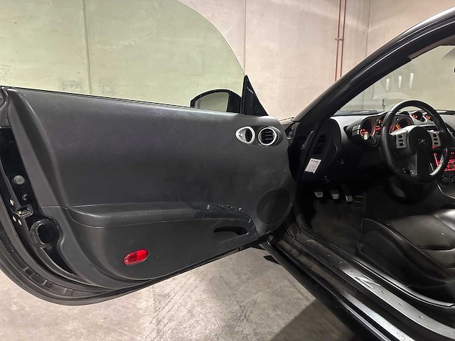 Nissan 350z 3.5 v6 280pk 2003, 21-grn-3 youngtimer - afbeelding 26 van  36