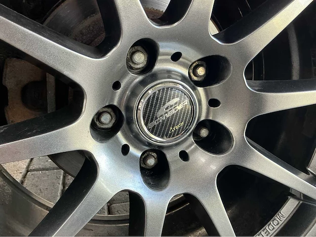 Nissan 350z | 3.5 v6 | 287 pk | 2003 | youngtimer | xenon koplampen | bose | lederen interieur | marge auto - afbeelding 25 van  59